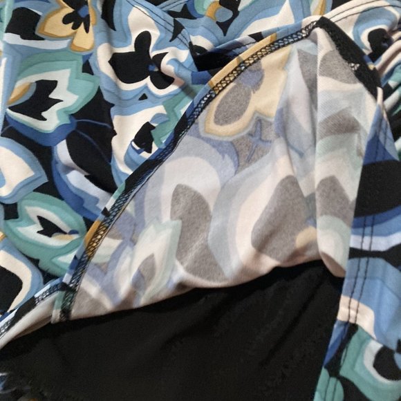 3/4" Sleeve Wrap Style with Tropical Sarong Front Ruching with built in camisole - Picture 11 of 15